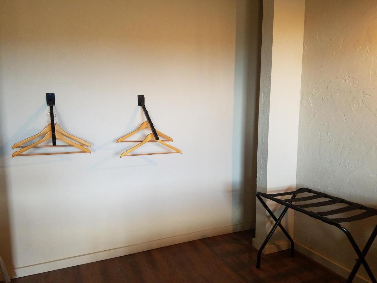 -Pet Friendly- Miners Cabin #5 -Two Double Beds - Private Balcony Tombstone Eksteriør bilde