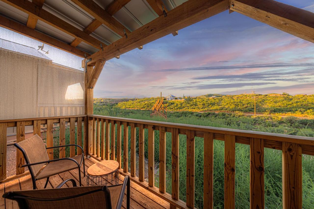 -Pet Friendly- Miners Cabin #5 -Two Double Beds - Private Balcony Tombstone Eksteriør bilde