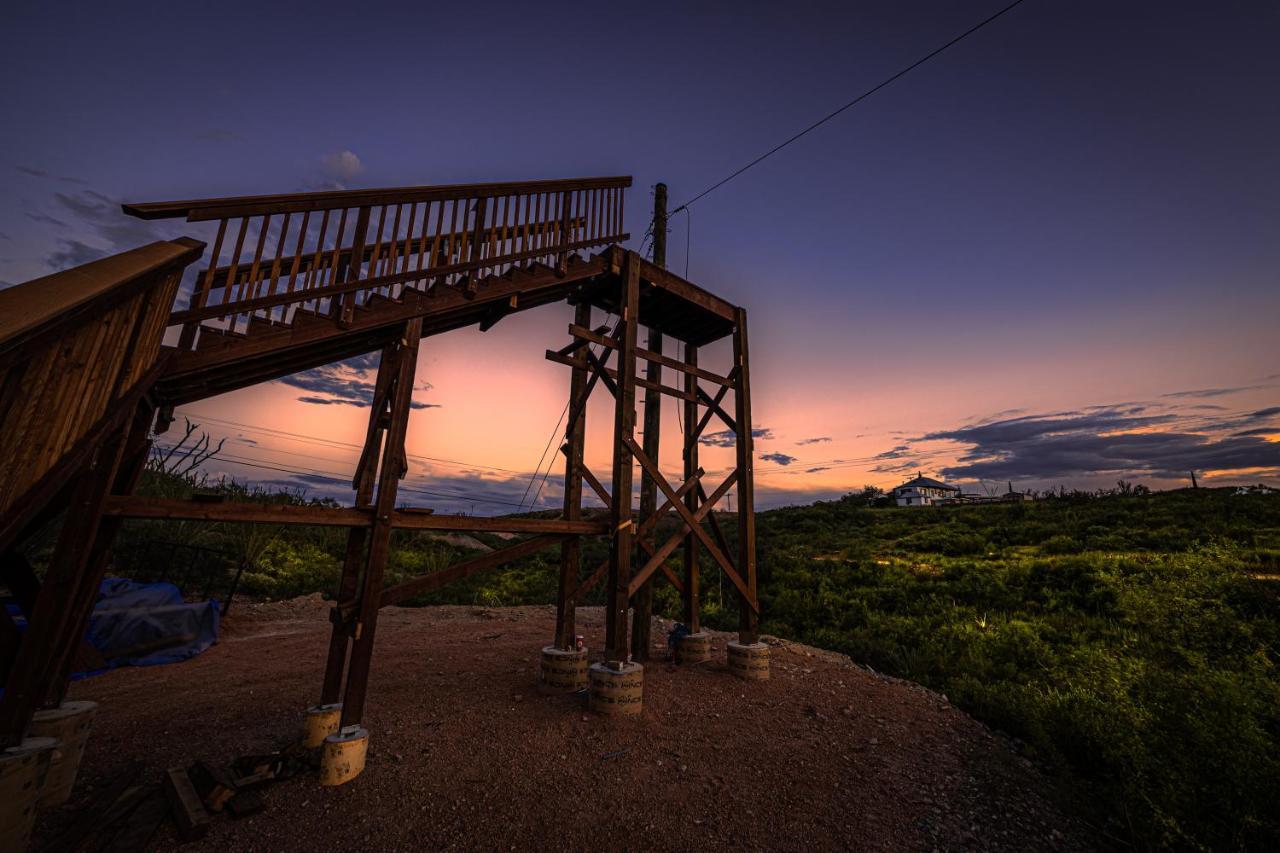 -Pet Friendly- Miners Cabin #5 -Two Double Beds - Private Balcony Tombstone Eksteriør bilde